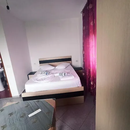 Apartment Neimi Ksamil